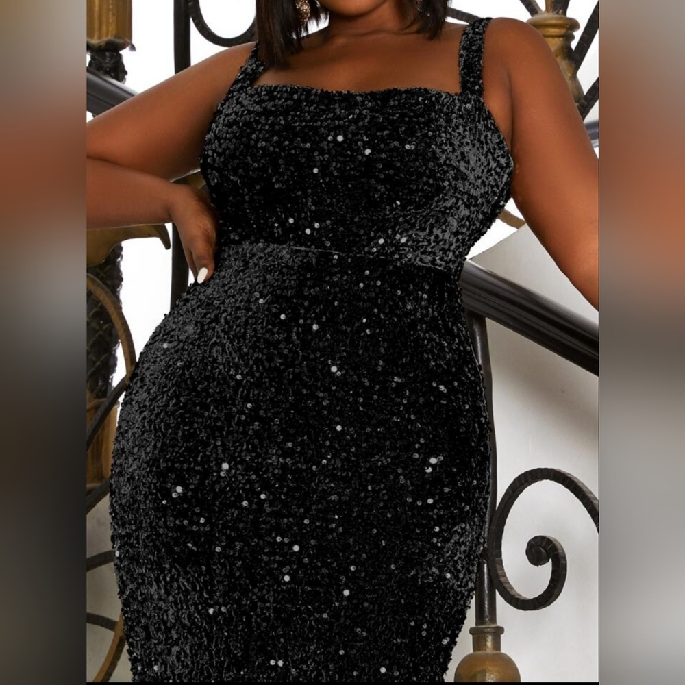 Beautiful velvet sequin dress NEW - Picture 4 of 7